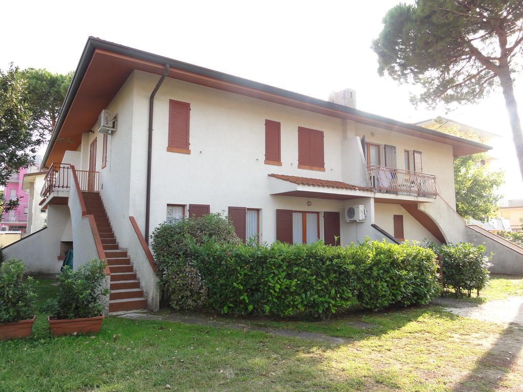 Villa Adelia Bibione Exterior photo